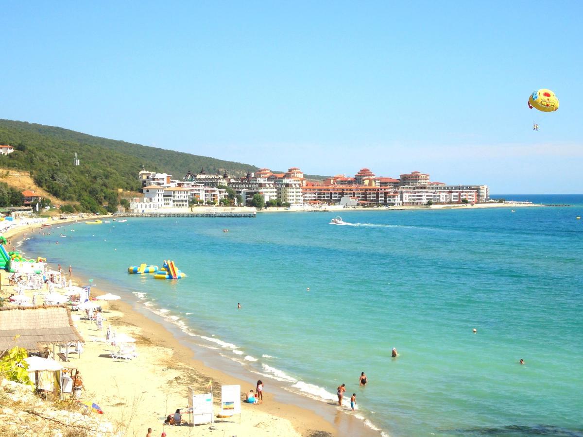 Panorama & Marina Freya Resort Sveti Vlas Extérieur photo